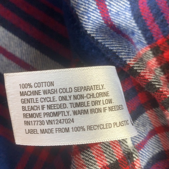 Original Use button up flannel - Picture 4 of 5
